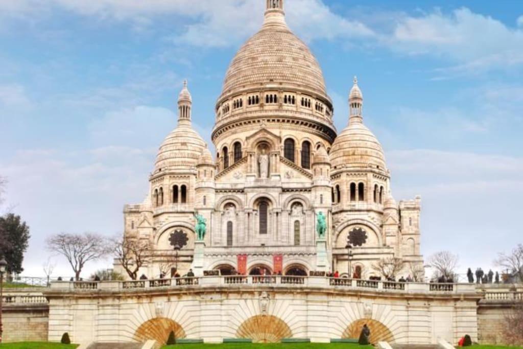 Paris Sacre Coeur Montmartre Et Tour Eiffel, 8 People, Διαμέρισμα Εξωτερικό φωτογραφία