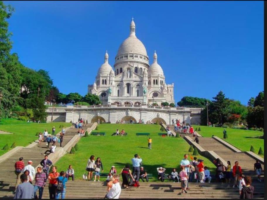 Paris Sacre Coeur Montmartre Et Tour Eiffel, 8 People, Διαμέρισμα Εξωτερικό φωτογραφία
